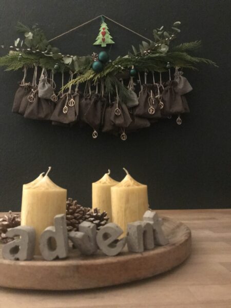 Adventskalender als dekoratives Element